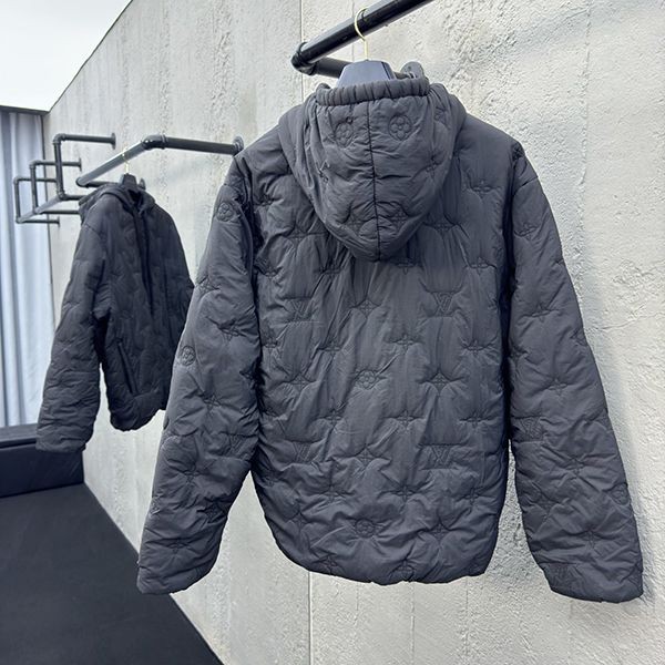 暖かい♪*ルイヴィトン*モノグラムキルテッドフーデッドブルゾン 1AFA72